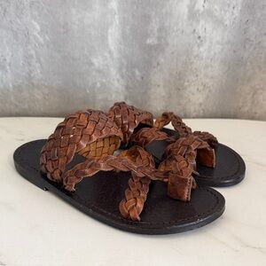 Saint Laurent Neil Braided Leather Sandals in Brown sz 35